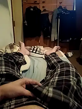 Snapshot of Empi19cm chatting on October 25, 6:01 am Empi19cm online show from October 25, 6:01 am