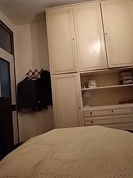 Empi19cm online show from April 8, 5:31 am