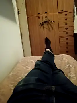 Empi19cm online show from February 11, 5:35 pm