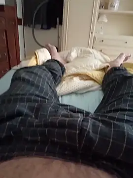 Empi19cm online show from April 12, 4:32 pm