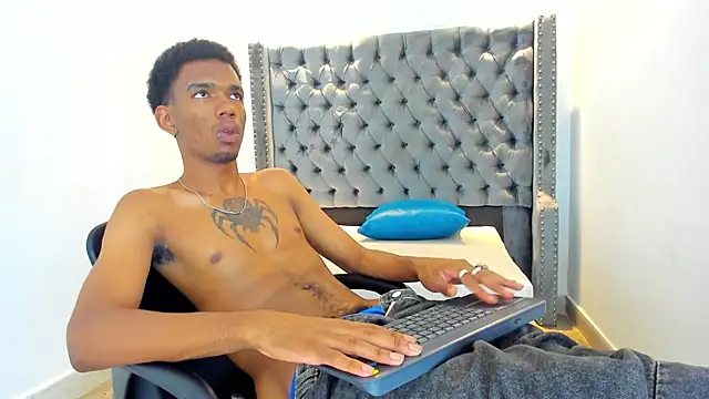 nero reyd online show from March 15, 12:56 pm