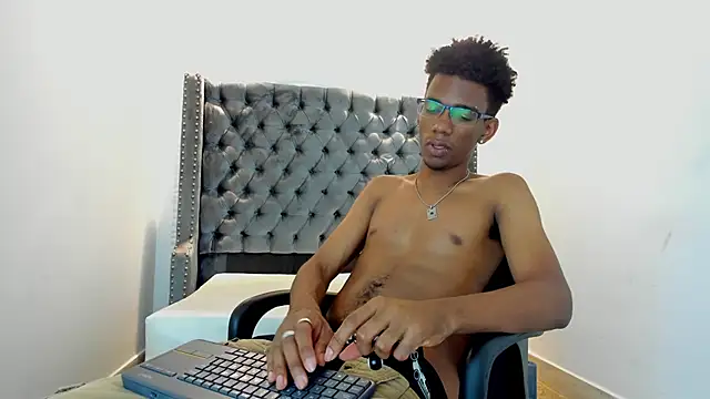 nero reyd online show from October 15, 7:22 pm