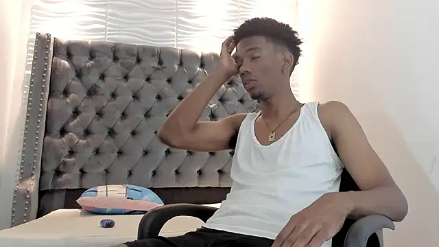 nero reyd online show from September 24, 7:31 pm