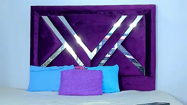 Lushy sweet online show from November 27, 4:13 am