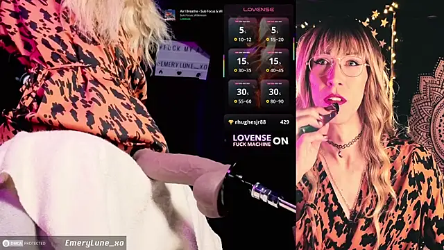 EmeryLune xo online show from January 11, 5:14 am