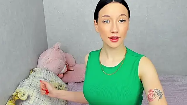 EileenMoores online show from March 3, 1:51 pm