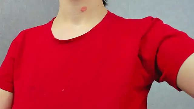 Snapshot of EileenMoores chatting on December 16, 5:50 pm EileenMoores online show from December 16, 5:50 pm