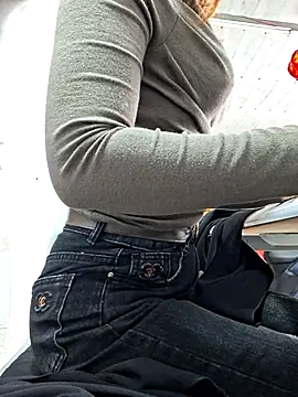 irina hana online show from March 14, 1:11 am