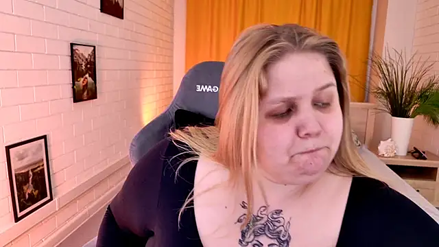 SladaDell online show from March 29, 1:13 pm