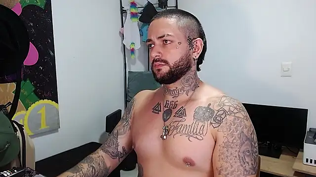 nicolastorres99 online show from January 18, 4:05 am