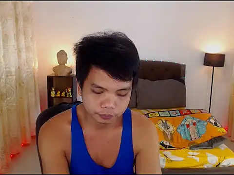 Snapshot of XExtraServiceManX chatting on December 2, 4:47 am XExtraServiceManX online show from December 2, 4:47 am