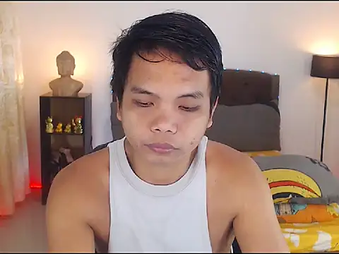 Snapshot of XExtraServiceManX chatting on December 3, 1:39 am XExtraServiceManX online show from December 3, 1:39 am