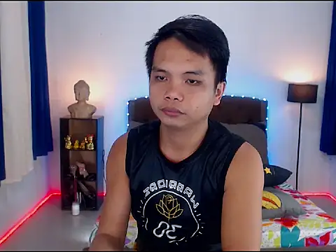 Snapshot of XExtraServiceManX chatting on November 8, 2:15 am XExtraServiceManX online show from November 8, 2:15 am