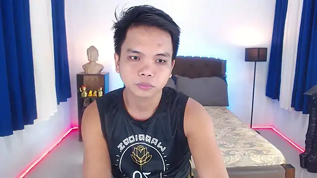 Snapshot of XExtraServiceManX chatting on October 21, 12:26 pm XExtraServiceManX online show from October 21, 12:26 pm