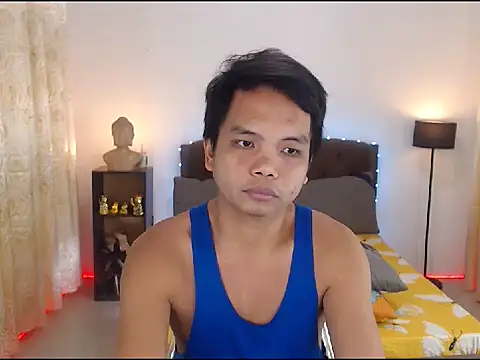 Snapshot of XExtraServiceManX chatting on November 22, 2:05 pm XExtraServiceManX online show from November 22, 2:05 pm