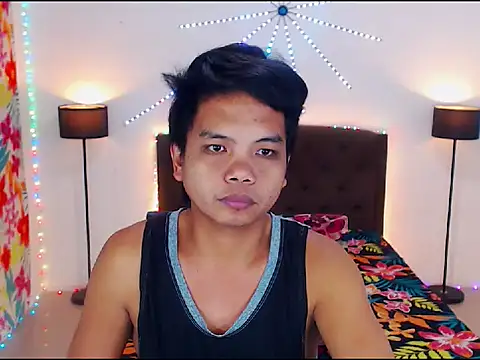 XExtraServiceManX online show from February 26, 2:06 pm