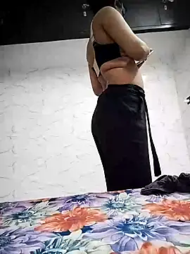 baddy8008 online show from July 2, 4:13 pm