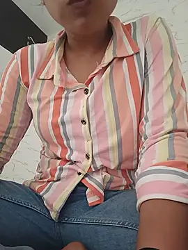 baddy8008 online show from July 3, 9:49 am