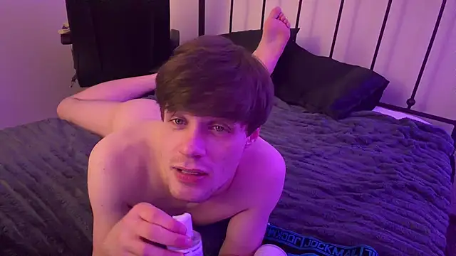 BigIncognitoXXX online show from April 18, 11:34 am