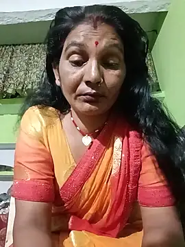 Snapshot of ZIVAA chatting on June 6, 8:03 pm ZIVAA online show from June 6, 8:03 pm