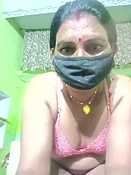 ZIVAA online show from April 8, 5:25 pm