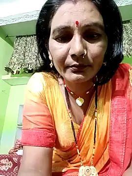 Snapshot of ZIVAA chatting on June 18, 7:07 am ZIVAA online show from June 18, 7:07 am