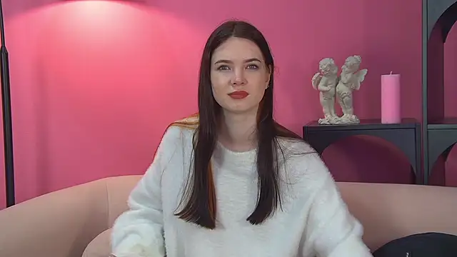 MelissaMays online show from February 4, 6:25 pm