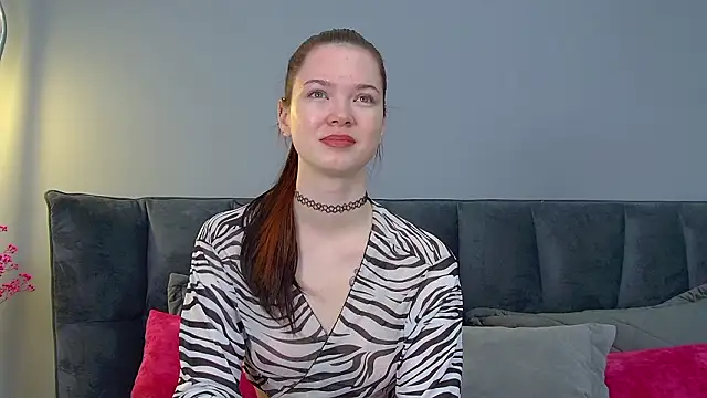 MelissaMays online show from February 1, 6:17 pm