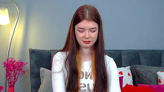 MelissaMays online show from April 14, 6:13 pm