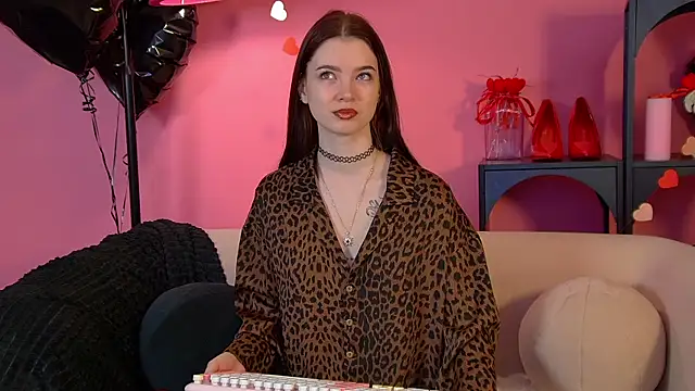 MelissaMays online show from February 25, 6:19 pm