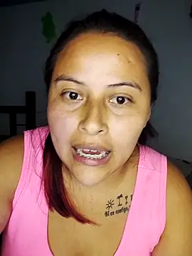 Snapshot of yelezia chatting on October 9, 7:42 am yelezia online show from October 9, 7:42 am