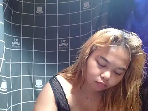 Snapshot of Hajaima chatting on November 15, 2:48 am Hajaima online show from November 15, 2:48 am