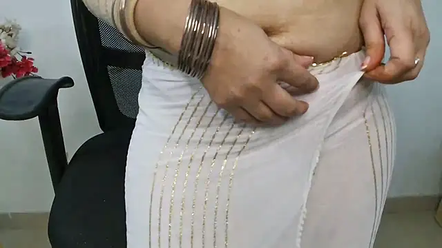 ruby100 online show from November 1, 5:18 pm