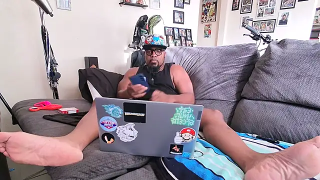 Snapshot of Str8ishVegasGuy chatting on September 28, 12:06 am Str8ishVegasGuy online show from September 28, 12:06 am