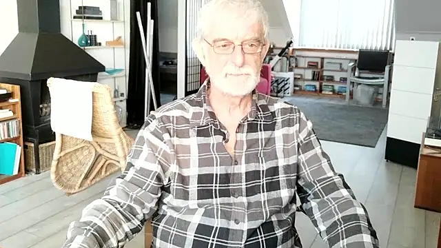 ewaldwillems99 online show from February 19, 3:09 pm