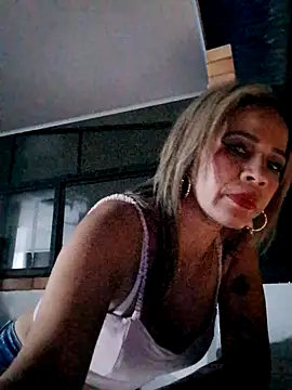 Alisson Milf online show from November 1, 5:25 am