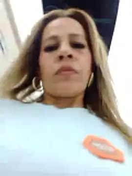 Alisson Milf online show from April 14, 4:17 am