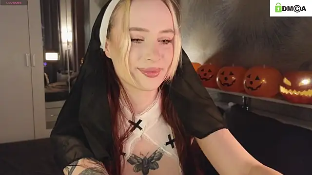 Snapshot of RubyMiracles chatting on October 28, 2:01 am RubyMiracles online show from October 28, 2:01 am