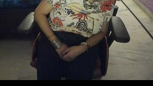 ShylaGill online show from November 26, 10:21 pm