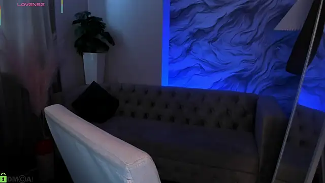 Aria Mila online show from April 12, 3:10 am