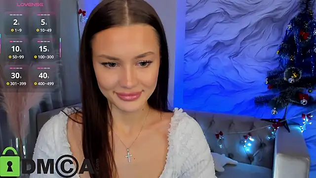 Snapshot of Aria_Mila chatting on December 20, 11:24 am Aria Mila online show from December 20, 11:24 am