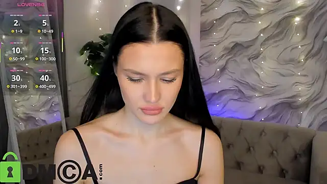 Snapshot of Aria_Mila chatting on January 7, 11:26 am Aria Mila online show from January 7, 11:26 am