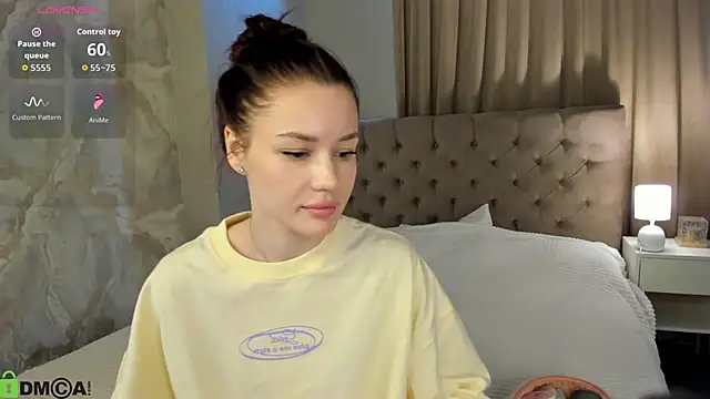 Aria Mila online show from May 31, 3:12 am