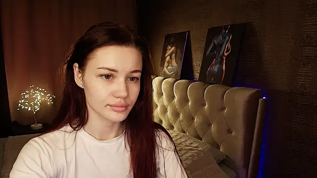 Aria Mila online show from June 16, 3:06 am