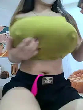 Snapshot of Kiki-vivi chatting on September 24, 12:51 am Kiki-vivi online show from September 24, 12:51 am