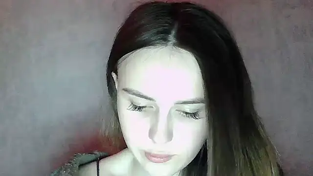 SweetLoraa online show from April 9, 10:27 pm