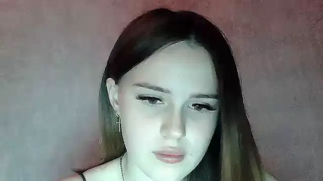 Snapshot of SweetLoraa chatting on November 29, 9:15 pm SweetLoraa online show from November 29, 9:15 pm