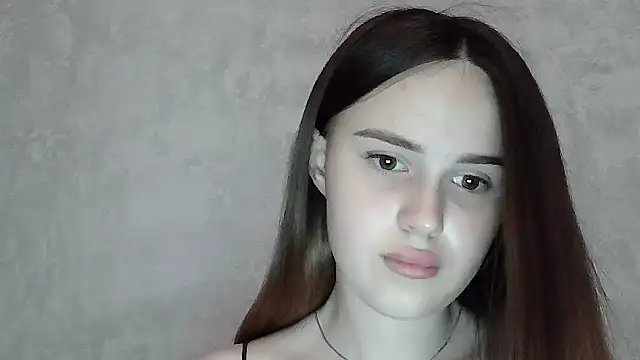 SweetLoraa online show from June 30, 1:00 pm