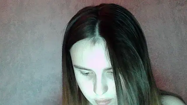 Snapshot of SweetLoraa chatting on March 13, 10:59 pm SweetLoraa online show from March 13, 10:59 pm