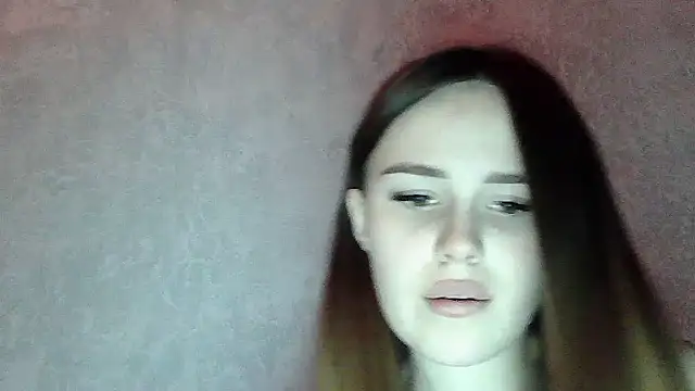 Snapshot of SweetLoraa chatting on February 12, 5:56 pm SweetLoraa online show from February 12, 5:56 pm